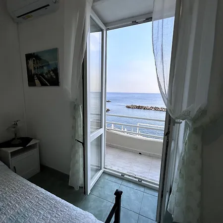 In San Marco Sant'Angelo (Isola d'Ischia)